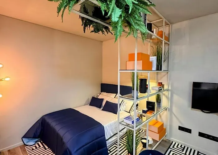 アパート Metro De Santo Ovideo